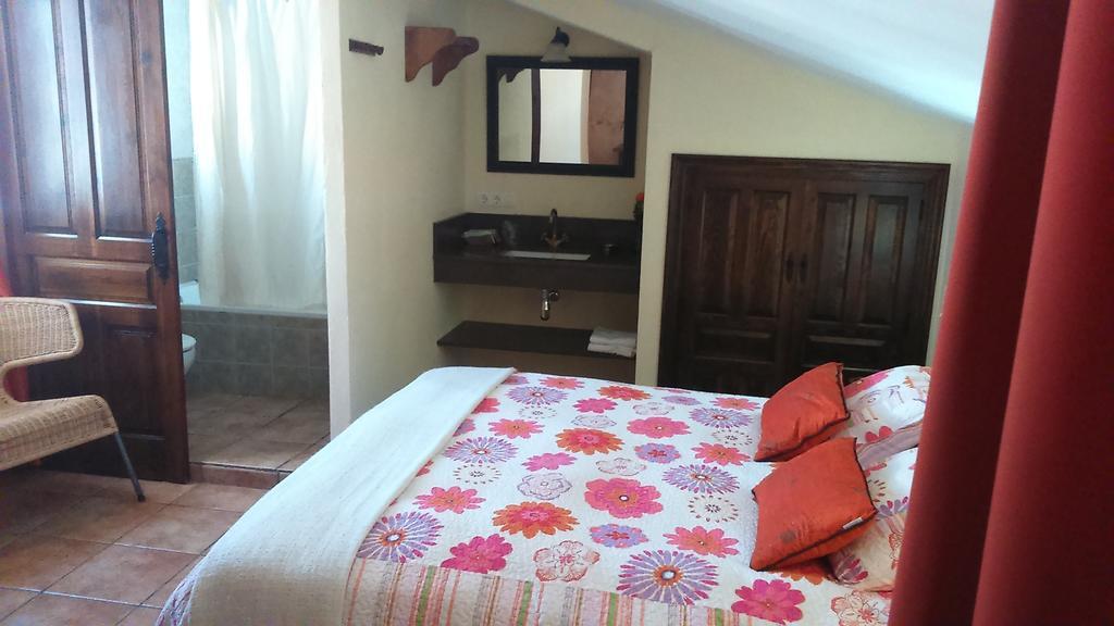 Hostal Rural Molino Del Bombo Aracena Oda fotoğraf